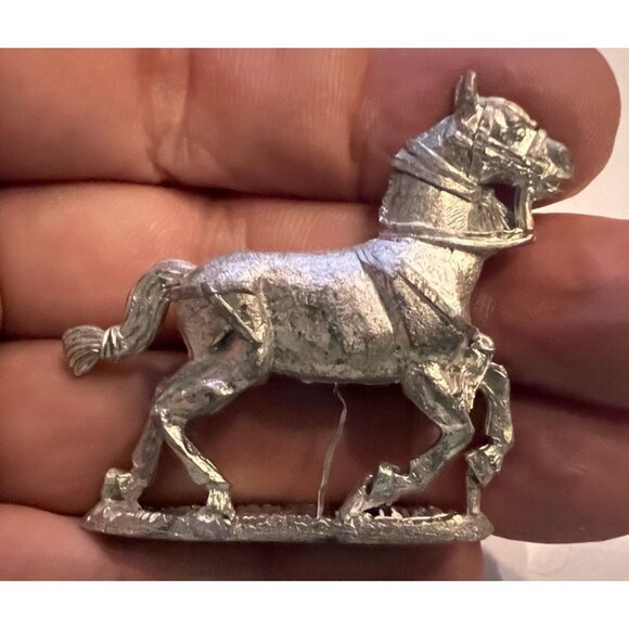 Set Of 8 Vintage Old Glory & Saracen Ghulam Horses, Pewter - Picture 5 of 6